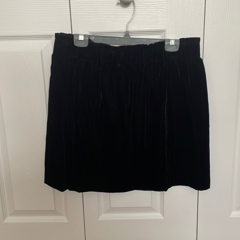 NWOT JCrew Black Velvet Sidewalk Skirt